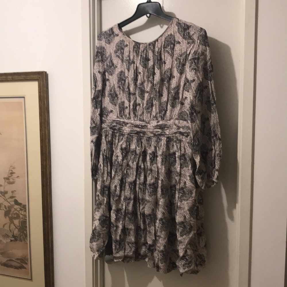 Boden pleated flower dress size 14R